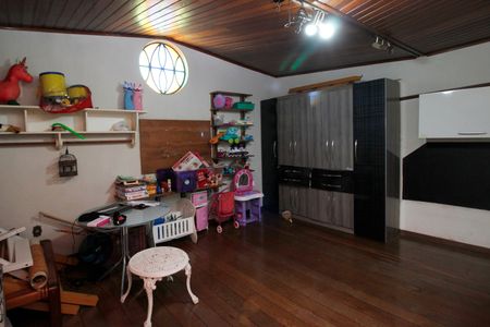 Casa à venda com 220m², 5 quartos e 2 vagasSala de Estar