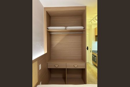 Apartamento para alugar com 24m², 1 quarto e sem vaga