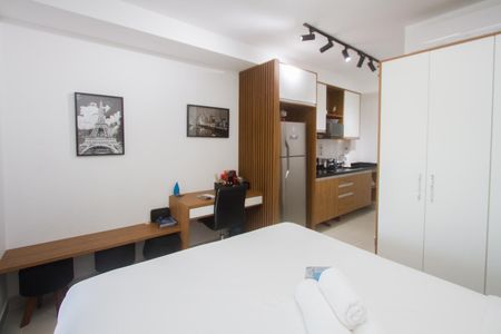 Studio de kitnet/studio para alugar com 1 quarto, 33m² em Jardim das Acacias, São Paulo