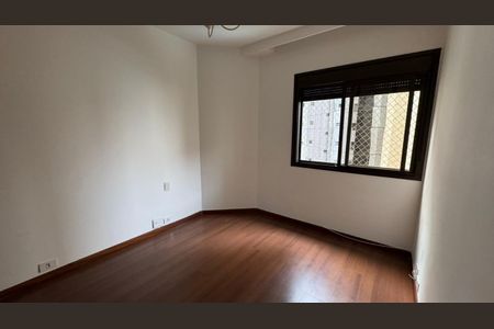 Apartamento para alugar com 3 quartos, 128m² em Vila Nova Conceição, São Paulo