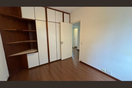 Apartamento para alugar com 128m², 3 quartos e 2 vagas