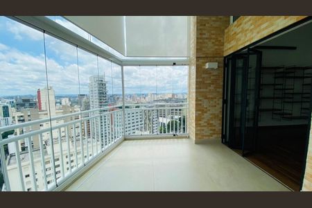 Apartamento para alugar com 150m², 2 quartos e 3 vagas
