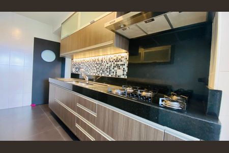 Apartamento para alugar com 150m², 2 quartos e 3 vagas