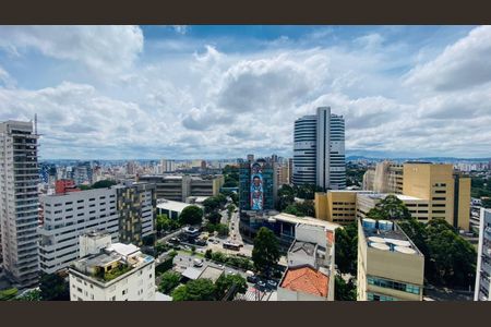 Apartamento para alugar com 150m², 2 quartos e 3 vagas