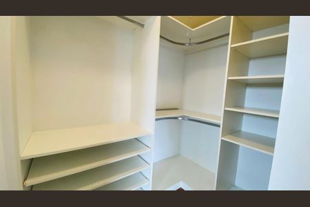 Apartamento para alugar com 150m², 2 quartos e 3 vagas