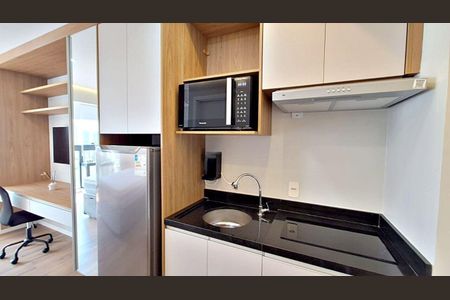 Kitnet/Studio para alugar com 1 quarto, 24m² em Santo Amaro, São Paulo