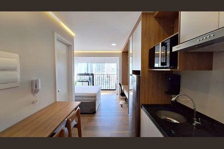 Kitnet/Studio para alugar com 1 quarto, 24m² em Santo Amaro, São Paulo