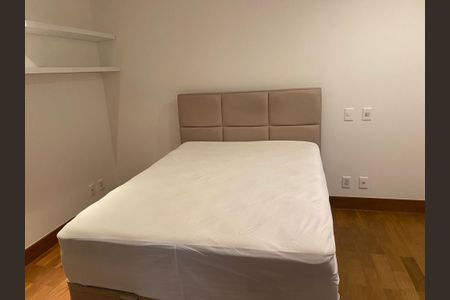 Apartamento para alugar com 2 quartos, 152m² em Vila Nova Conceição, São Paulo