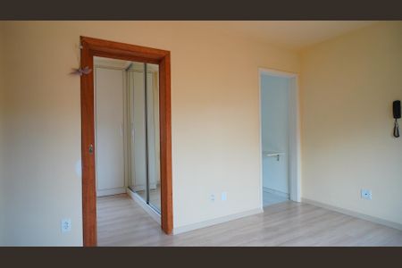 Sala  de apartamento à venda com 1 quarto, 35m² em Partenon, Porto Alegre