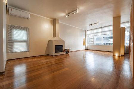 Sala de apartamento para alugar com 3 quartos, 158m² em Cerqueira César, São Paulo