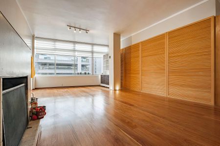 Sala de apartamento para alugar com 3 quartos, 158m² em Cerqueira César, São Paulo