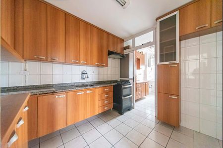 Apartamento para alugar com 79m², 3 quartos e 1 vaga