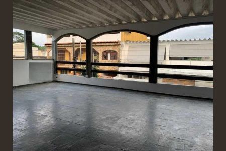 Casa de condomínio à venda com 189m², 4 quartos e 2 vagas