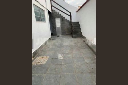 Casa de condomínio à venda com 189m², 4 quartos e 2 vagas