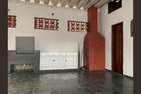 Casa de condomínio à venda com 189m², 4 quartos e 2 vagas