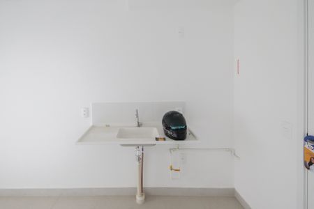 Apartamento para alugar com 32m², 2 quartos e sem vaga Apartamento para alugar com 32m², 2 quartos e sem vagaSala/Cozinha