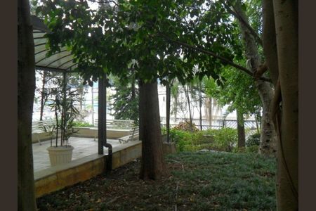 Apartamento para alugar com 74m², 3 quartos e 2 vagas