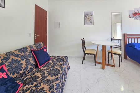 Apartamento para alugar com 1 quarto, 30m² em Vila Santo Antônio, Guarujá