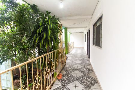 Casa para alugar com 84m², 2 quartos e sem vagaQuintal