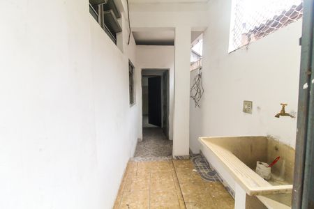 Casa para alugar com 84m², 2 quartos e sem vagaÁrea de Serviço
