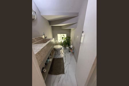Casa à venda com 120m², 3 quartos e 3 vagasBanheiro