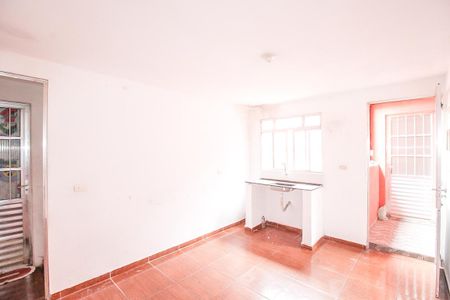 Sala/Cozinha de casa de condomínio para alugar com 1 quarto, 50m² em Vila Mirante, São Paulo