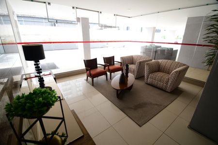 Apartamento para alugar com 138m², 3 quartos e 1 vagaHall social
