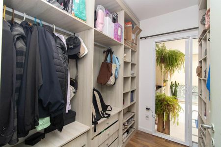 Apartamento à venda com 87m², 3 quartos e 1 vagaCloset