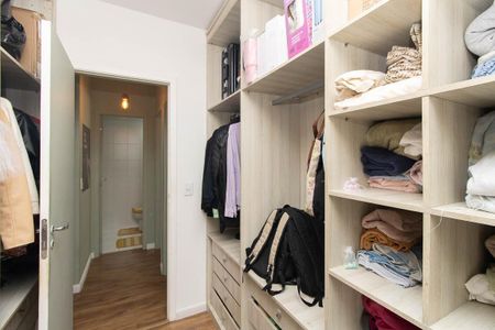 Apartamento à venda com 87m², 3 quartos e 1 vagaCloset