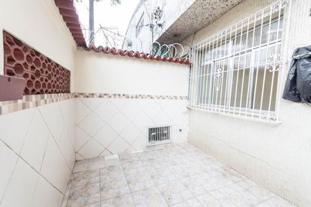 Casa para alugar com 91m², 4 quartos e sem vagaVaranda