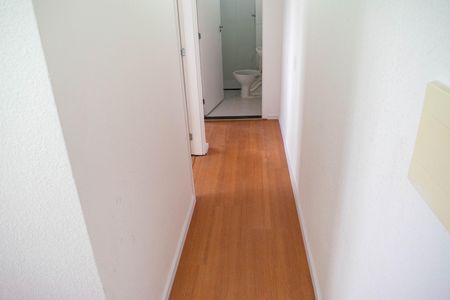 Apartamento para alugar com 43m², 2 quartos e sem vaga Apartamento para alugar com 43m², 2 quartos e sem vagaCorredor