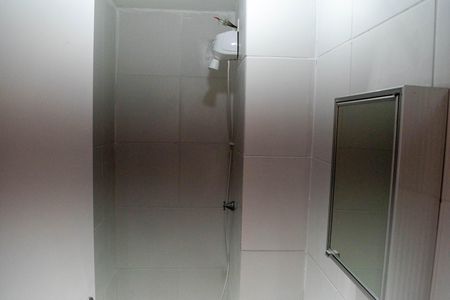 Apartamento para alugar com 43m², 2 quartos e sem vaga Apartamento para alugar com 43m², 2 quartos e sem vagaBanheiro social