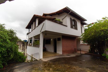 Casa à venda com 120m², 4 quartos e 3 vagas