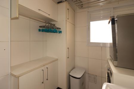 Apartamento à venda com 80m², 2 quartos e 2 vagasÁrea de Serviço
