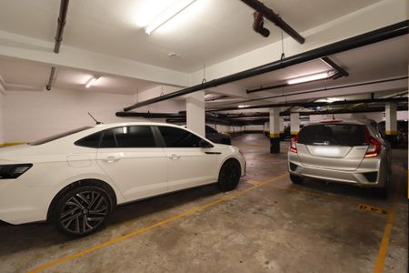 Apartamento à venda com 80m², 2 quartos e 2 vagasGaragem