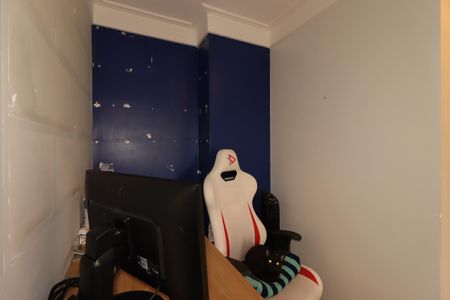 Apartamento à venda com 80m², 2 quartos e 2 vagasEscritório