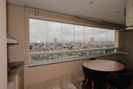 Apartamento à venda com 80m², 2 quartos e 2 vagasVaranda Gourmet