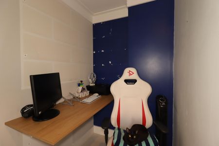 Apartamento à venda com 80m², 2 quartos e 2 vagasEscritório