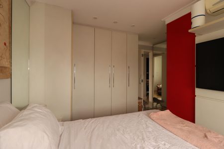 Apartamento à venda com 80m², 2 quartos e 2 vagasSuíte