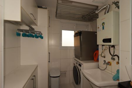 Apartamento à venda com 80m², 2 quartos e 2 vagasÁrea de Serviço