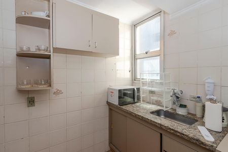 Apartamento à venda com 65m², 2 quartos e 1 vagaCozinha