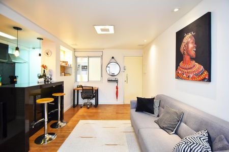 Sala de kitnet/studio para alugar com 1 quarto, 45m² em Pinheiros, São Paulo