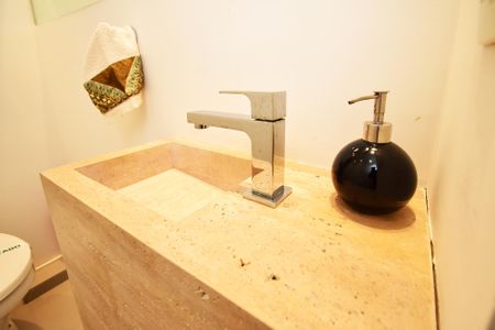 lavabo de kitnet/studio para alugar com 1 quarto, 45m² em Pinheiros, São Paulo