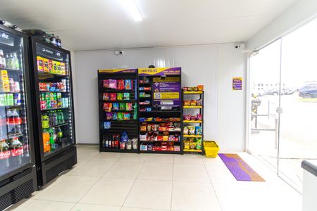 Apartamento para alugar com 52m², 2 quartos e 1 vagaMini Mercado