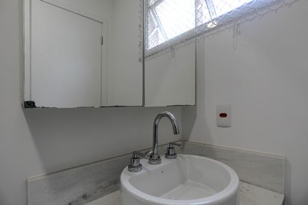 Apartamento para alugar com 57m², 2 quartos e 1 vaga Apartamento para alugar com 57m², 2 quartos e 1 vagaBanheiro