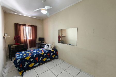 Casa à venda com 480m², 3 quartos e 6 vagas Casa à venda com 480m², 3 quartos e 6 vagasQuarto 3