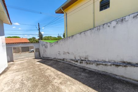 Casa à venda com 480m², 3 quartos e 6 vagas Casa à venda com 480m², 3 quartos e 6 vagasQuintal - Garagem