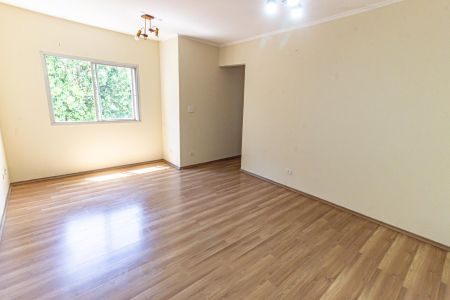 Sala de apartamento à venda com 3 quartos, 80m² em Vila Claudia, São Paulo