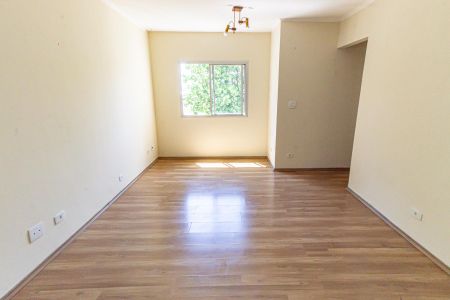 Sala de apartamento à venda com 3 quartos, 80m² em Vila Claudia, São Paulo