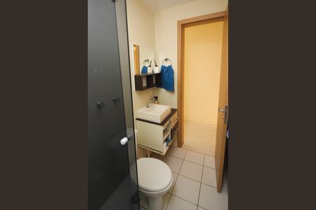 Apartamento à venda com 69m², 3 quartos e 1 vaga Apartamento à venda com 69m², 3 quartos e 1 vagaBanheiro Social